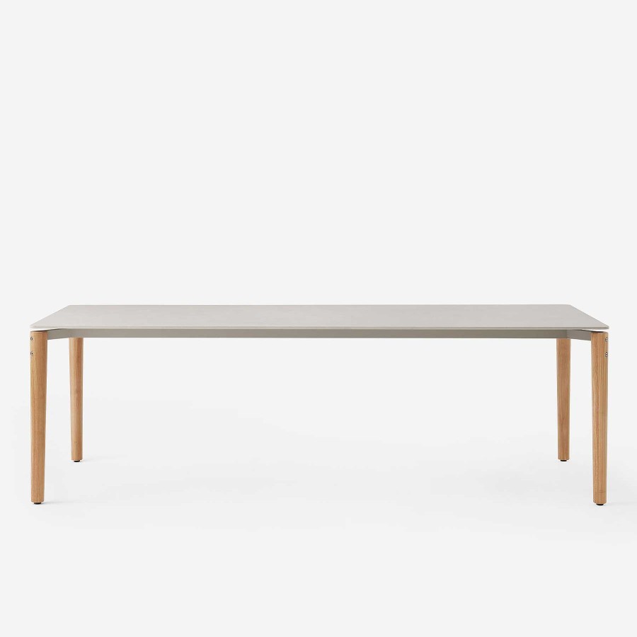 Mobler Vipp | Open-Air Table