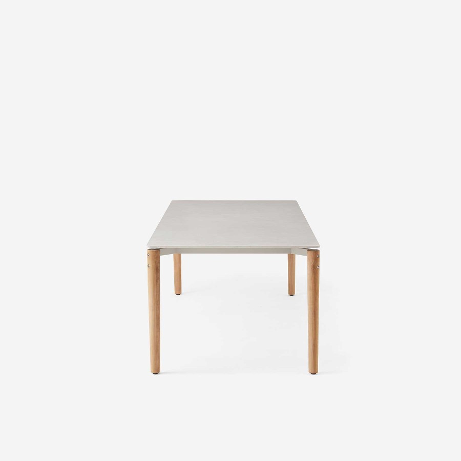 Mobler Vipp | Open-Air Table